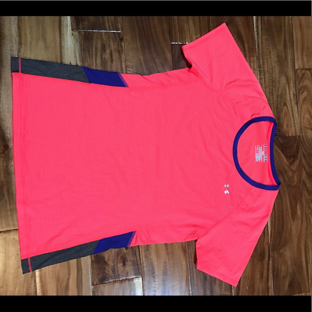 Striped Under Armour tshirt